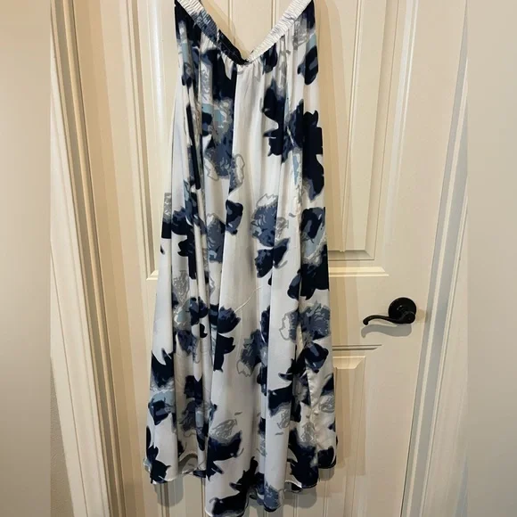 Long Flowy Skirt - Picture 2 of 3